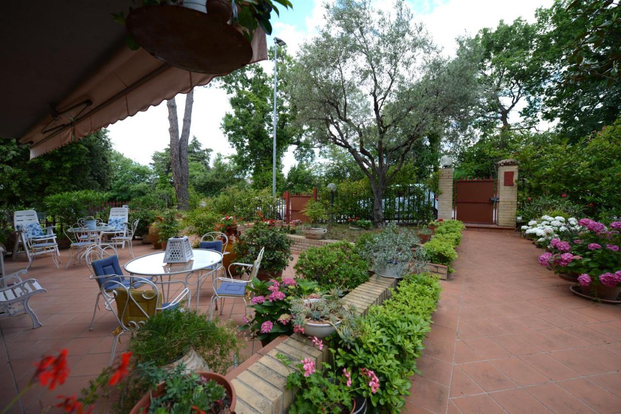 B&B Casa Cettina Macerata Luaran gambar