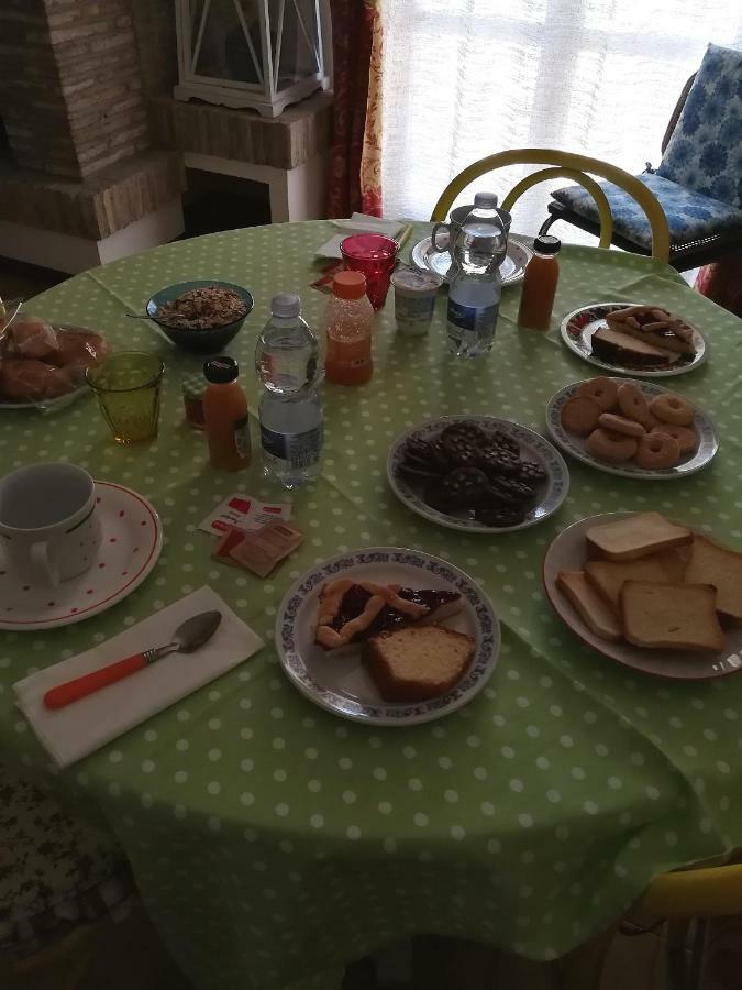 B&B Casa Cettina Macerata Luaran gambar